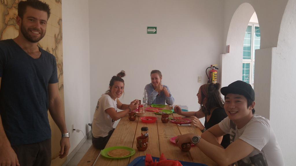 The Roof Backpackers Hotel Guadalajara Cameră foto